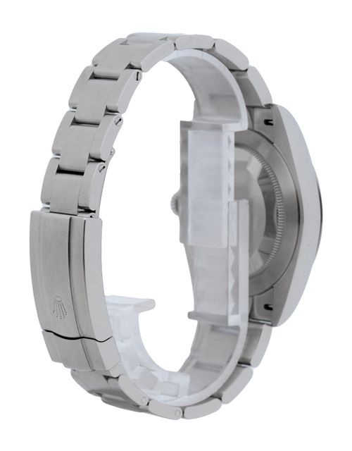 Rolex Oyster Perpetual 124300 Image 6